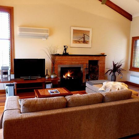 Meringa Springs Halls Gap Exterior foto